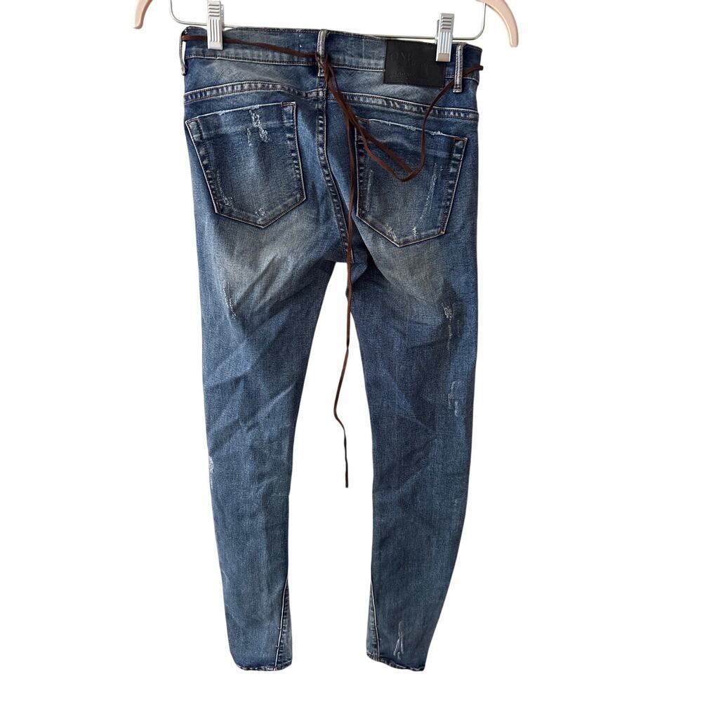 One Teaspoon Sz 26 Loonies Low Rise Curved Skinny Leg Distressed Denim Blue Jean - Picture 3 of 4